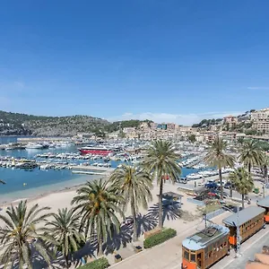 4* Hotell Fergus Style Soller Beach