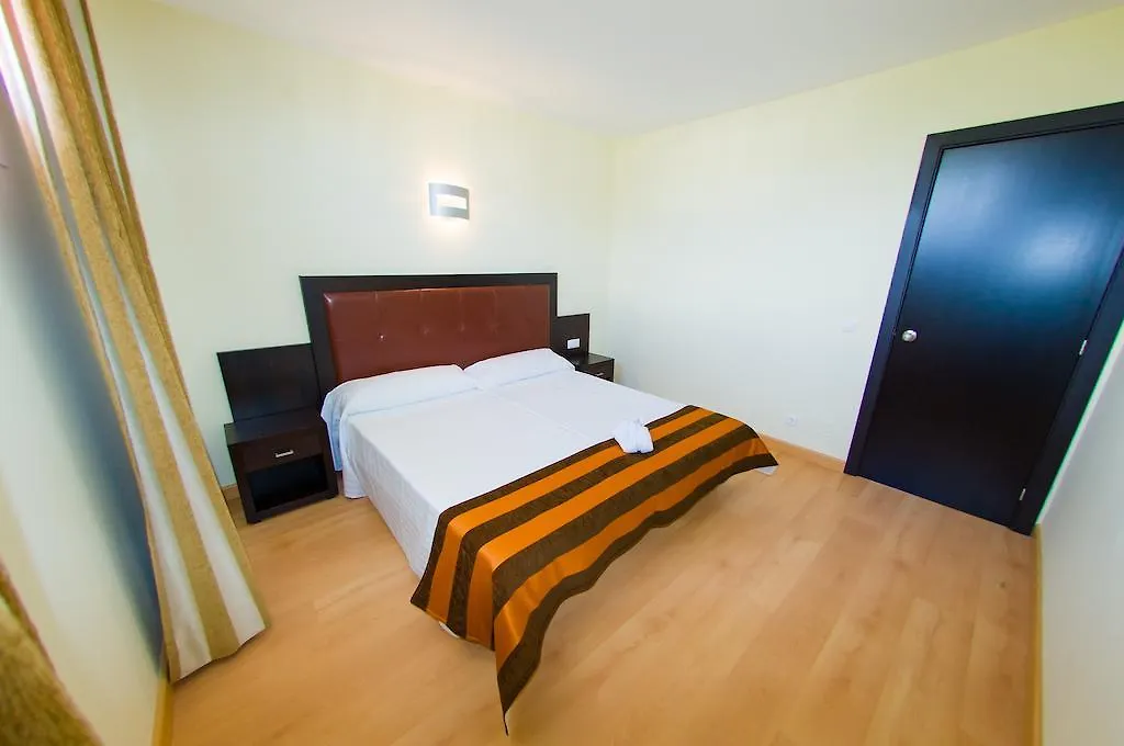 Portomar Apartments Porto Colom 4*,